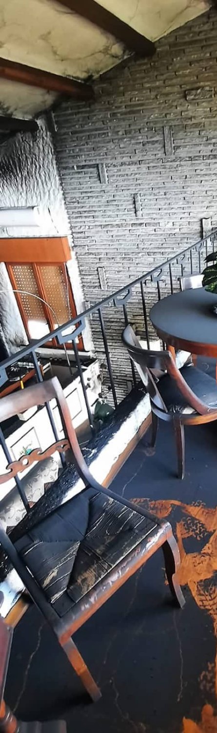Prima della sabbiatura criogenica: sala e arredi recuperati con la sabbiatura criogenica